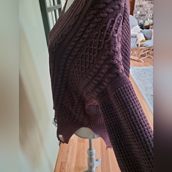 NEW Cotton distressed boho sweater - Picture 5 of 5